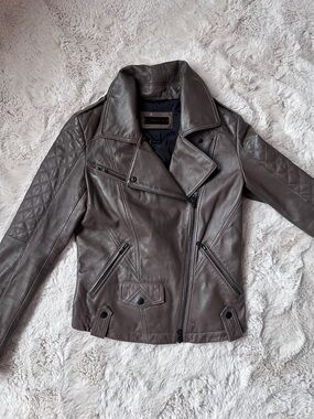 DANIER REAL LEATHER  Women's Dark Brown Leather Moto Jacket